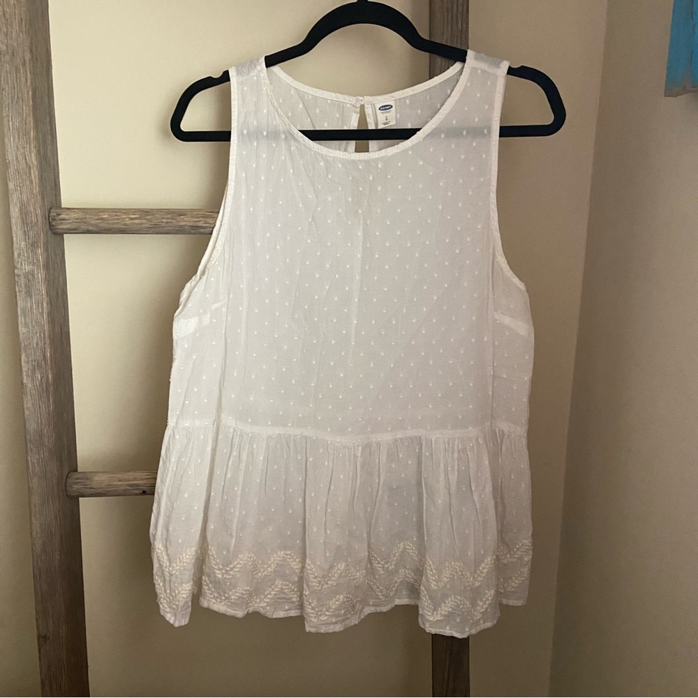 White Old Navy Swiss Dot Peplum Top